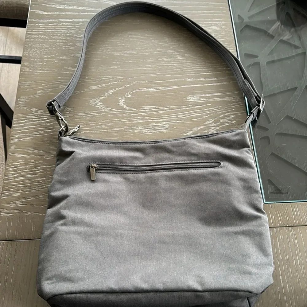Travelon Anti-theft Classic Gray Crossbody Travel Everyday Bag Multi Pockets